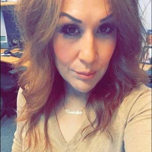 Meet your Posher, Meshel